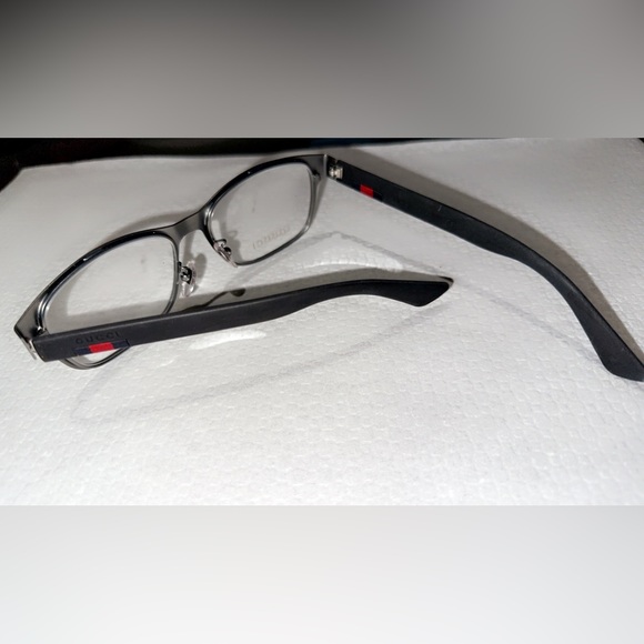 Gucci grey glasses - Picture 2 of 3